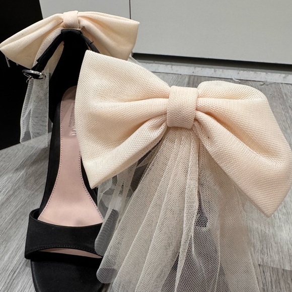 New Antonio Melani x Born on Fifth Elle heels - Picture 6 of 8